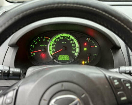 Черный Мазда 5, объемом двигателя 2 л и пробегом 280 тыс. км за 2700 $, фото 16 на Automoto.ua