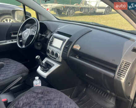 Черный Мазда 5, объемом двигателя 2 л и пробегом 244 тыс. км за 5500 $, фото 6 на Automoto.ua