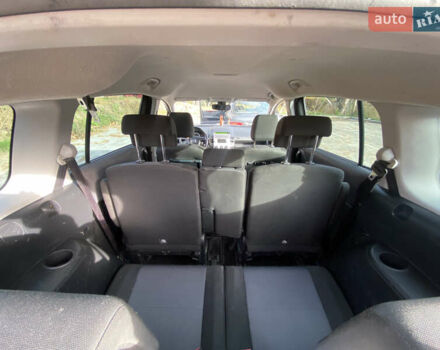 Черный Мазда 5, объемом двигателя 2 л и пробегом 200 тыс. км за 3600 $, фото 22 на Automoto.ua