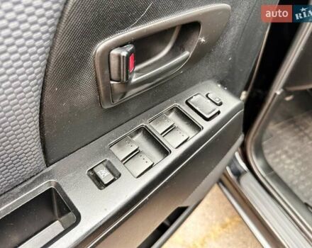 Чорний Мазда 5, об'ємом двигуна 1.8 л та пробігом 209 тис. км за 5600 $, фото 32 на Automoto.ua