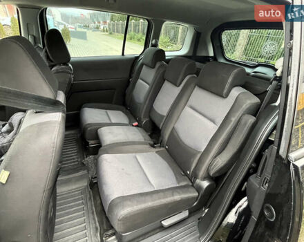 Черный Мазда 5, объемом двигателя 2 л и пробегом 224 тыс. км за 4900 $, фото 8 на Automoto.ua
