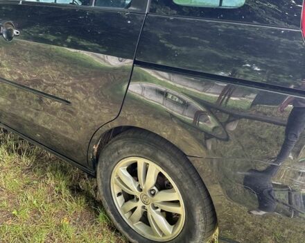 Чорний Мазда 5, об'ємом двигуна 2 л та пробігом 350 тис. км за 1700 $, фото 4 на Automoto.ua