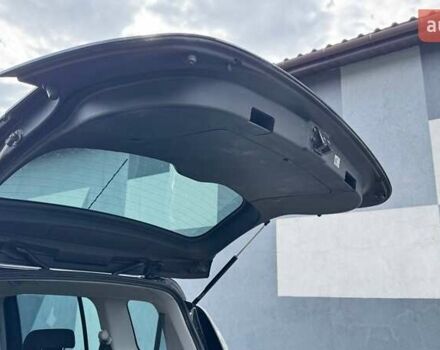 Черный Мазда 5, объемом двигателя 2 л и пробегом 220 тыс. км за 6500 $, фото 1 на Automoto.ua
