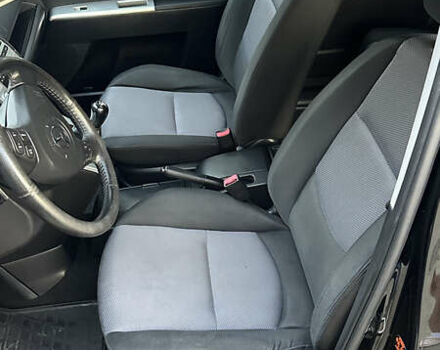 Черный Мазда 5, объемом двигателя 2 л и пробегом 221 тыс. км за 6800 $, фото 10 на Automoto.ua