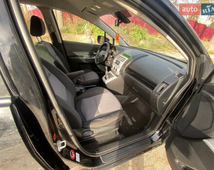 Черный Мазда 5, объемом двигателя 2 л и пробегом 200 тыс. км за 3600 $, фото 20 на Automoto.ua