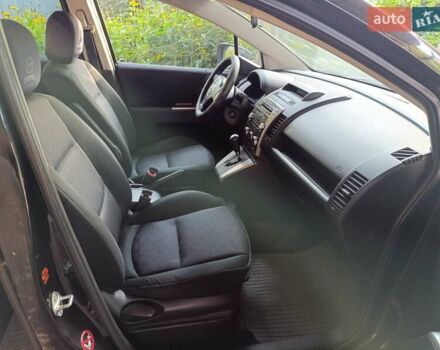 Черный Мазда 5, объемом двигателя 2 л и пробегом 170 тыс. км за 5200 $, фото 6 на Automoto.ua