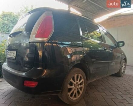 Черный Мазда 5, объемом двигателя 2 л и пробегом 170 тыс. км за 5200 $, фото 4 на Automoto.ua