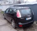 Чорний Мазда 5, об'ємом двигуна 2 л та пробігом 260 тис. км за 7500 $, фото 5 на Automoto.ua