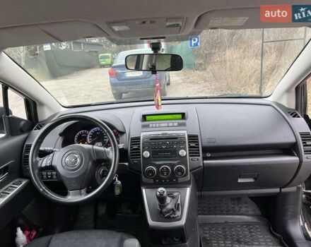 Черный Мазда 5, объемом двигателя 2 л и пробегом 236 тыс. км за 5800 $, фото 16 на Automoto.ua