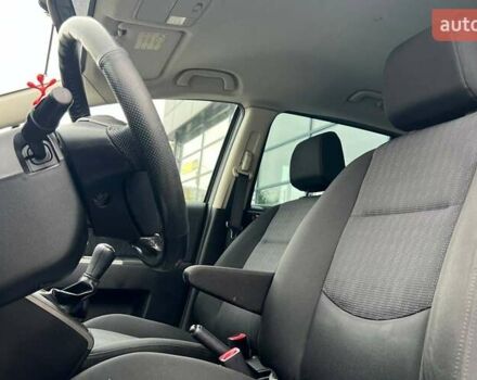 Черный Мазда 5, объемом двигателя 2 л и пробегом 161 тыс. км за 8000 $, фото 9 на Automoto.ua