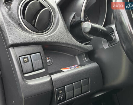 Черный Мазда 5, объемом двигателя 2 л и пробегом 231 тыс. км за 7999 $, фото 54 на Automoto.ua