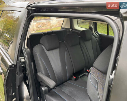 Чорний Мазда 5, об'ємом двигуна 2 л та пробігом 231 тис. км за 7999 $, фото 54 на Automoto.ua