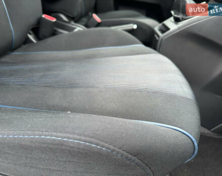 Черный Мазда 5, объемом двигателя 1.6 л и пробегом 205 тыс. км за 8999 $, фото 27 на Automoto.ua