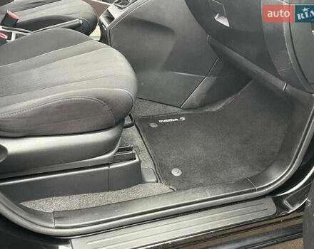 Черный Мазда 5, объемом двигателя 2 л и пробегом 210 тыс. км за 8100 $, фото 48 на Automoto.ua