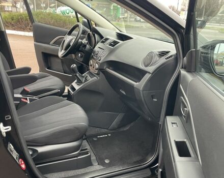 Чорний Мазда 5, об'ємом двигуна 2 л та пробігом 210 тис. км за 7950 $, фото 12 на Automoto.ua
