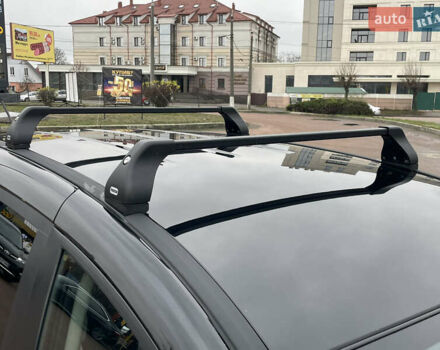 Черный Мазда 5, объемом двигателя 2 л и пробегом 210 тыс. км за 8100 $, фото 20 на Automoto.ua