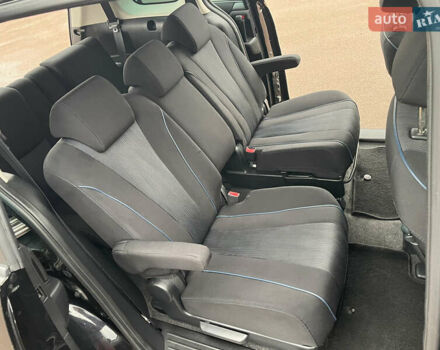 Черный Мазда 5, объемом двигателя 2 л и пробегом 210 тыс. км за 8100 $, фото 69 на Automoto.ua