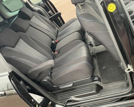 Чорний Мазда 5, об'ємом двигуна 2 л та пробігом 210 тис. км за 7950 $, фото 13 на Automoto.ua