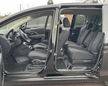 Чорний Мазда 5, об'ємом двигуна 2 л та пробігом 210 тис. км за 7950 $, фото 8 на Automoto.ua