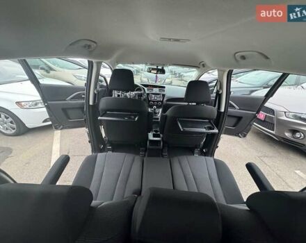 Черный Мазда 5, объемом двигателя 1.8 л и пробегом 171 тыс. км за 11000 $, фото 20 на Automoto.ua