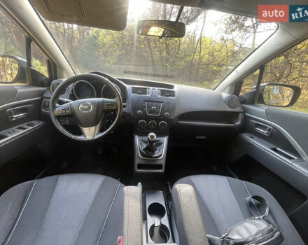 Чорний Мазда 5, об'ємом двигуна 1.8 л та пробігом 269 тис. км за 9000 $, фото 11 на Automoto.ua