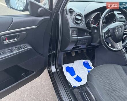 Черный Мазда 5, объемом двигателя 1.8 л и пробегом 171 тыс. км за 11000 $, фото 22 на Automoto.ua