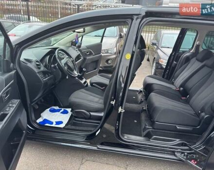 Черный Мазда 5, объемом двигателя 1.8 л и пробегом 171 тыс. км за 11000 $, фото 19 на Automoto.ua