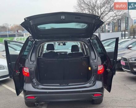 Черный Мазда 5, объемом двигателя 1.8 л и пробегом 171 тыс. км за 11000 $, фото 17 на Automoto.ua