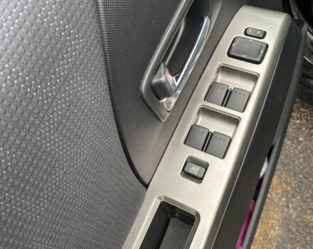 Чорний Мазда 5, об'ємом двигуна 2 л та пробігом 310 тис. км за 5250 $, фото 7 на Automoto.ua