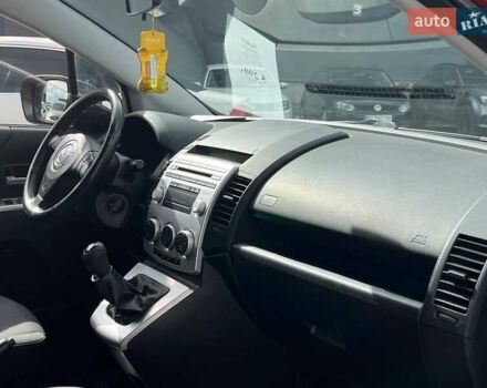 Красный Мазда 5, объемом двигателя 2 л и пробегом 298 тыс. км за 5290 $, фото 12 на Automoto.ua