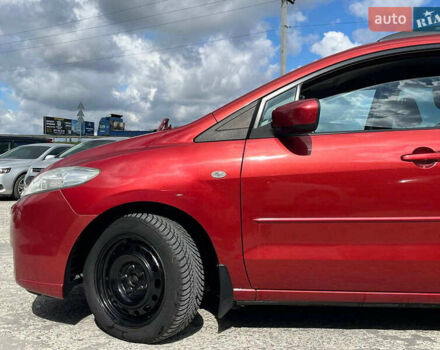 Красный Мазда 5, объемом двигателя 2 л и пробегом 298 тыс. км за 5290 $, фото 5 на Automoto.ua