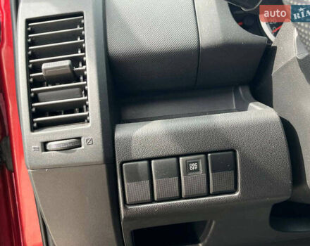 Красный Мазда 5, объемом двигателя 2 л и пробегом 298 тыс. км за 5290 $, фото 30 на Automoto.ua