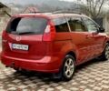 Красный Мазда 5, объемом двигателя 2 л и пробегом 290 тыс. км за 4300 $, фото 3 на Automoto.ua