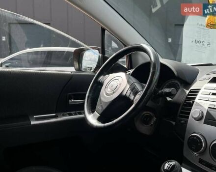 Красный Мазда 5, объемом двигателя 2 л и пробегом 298 тыс. км за 5290 $, фото 8 на Automoto.ua