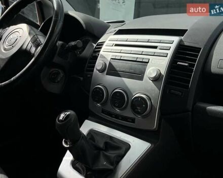 Красный Мазда 5, объемом двигателя 2 л и пробегом 298 тыс. км за 5290 $, фото 9 на Automoto.ua