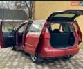 Червоний Мазда 5, об'ємом двигуна 2 л та пробігом 290 тис. км за 5100 $, фото 1 на Automoto.ua