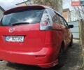 Красный Мазда 5, объемом двигателя 2 л и пробегом 342 тыс. км за 4200 $, фото 2 на Automoto.ua