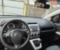 Красный Мазда 5, объемом двигателя 2 л и пробегом 342 тыс. км за 4200 $, фото 5 на Automoto.ua
