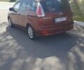 Красный Мазда 5, объемом двигателя 2 л и пробегом 222 тыс. км за 5300 $, фото 1 на Automoto.ua