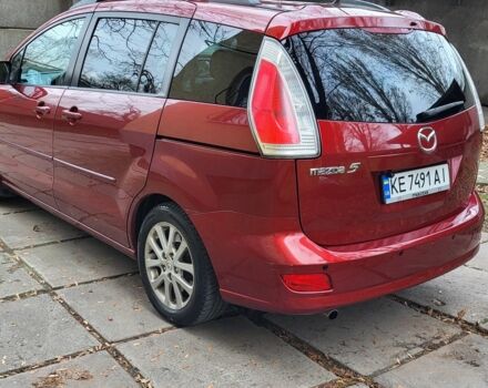 Красный Мазда 5, объемом двигателя 2 л и пробегом 214 тыс. км за 5800 $, фото 2 на Automoto.ua