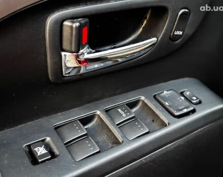 Красный Мазда 5, объемом двигателя 2.5 л и пробегом 193 тыс. км за 9490 $, фото 24 на Automoto.ua