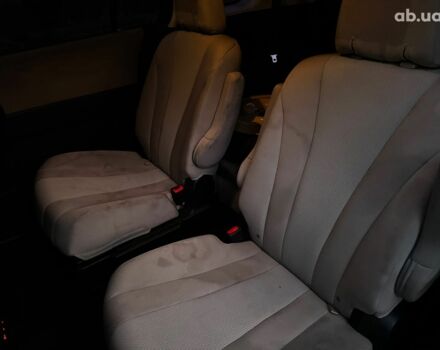 Красный Мазда 5, объемом двигателя 2.5 л и пробегом 193 тыс. км за 9490 $, фото 20 на Automoto.ua