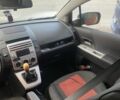 Красный Мазда 5, объемом двигателя 2 л и пробегом 297 тыс. км за 4500 $, фото 1 на Automoto.ua