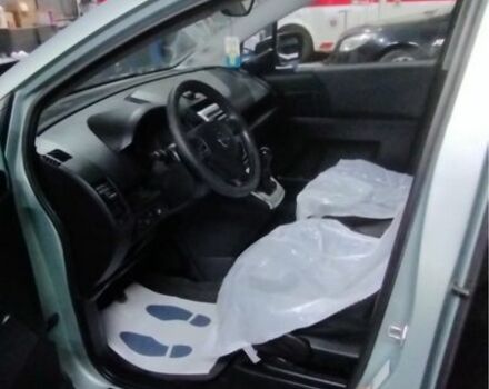 Мазда 5, объемом двигателя 1.8 л и пробегом 295 тыс. км за 5500 $, фото 3 на Automoto.ua