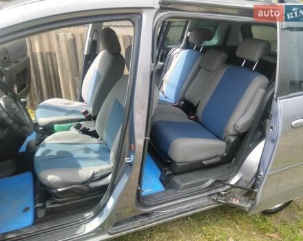 Мазда 5, об'ємом двигуна 1.8 л та пробігом 270 тис. км за 5100 $, фото 5 на Automoto.ua