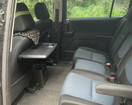 Мазда 5, объемом двигателя 2 л и пробегом 386 тыс. км за 5800 $, фото 2 на Automoto.ua
