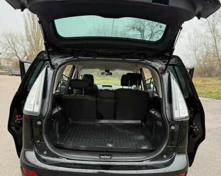 Мазда 5, объемом двигателя 2 л и пробегом 214 тыс. км за 7500 $, фото 19 на Automoto.ua