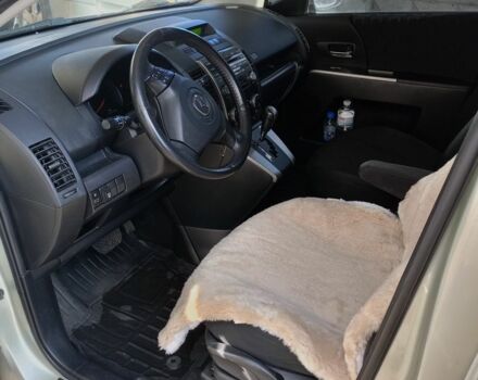 Желтый Мазда 5, объемом двигателя 2 л и пробегом 219 тыс. км за 6200 $, фото 16 на Automoto.ua