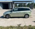 Желтый Мазда 5, объемом двигателя 2 л и пробегом 295 тыс. км за 3100 $, фото 1 на Automoto.ua