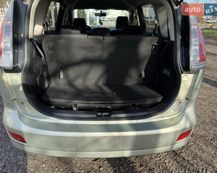 Жовтий Мазда 5, об'ємом двигуна 2 л та пробігом 238 тис. км за 6800 $, фото 38 на Automoto.ua